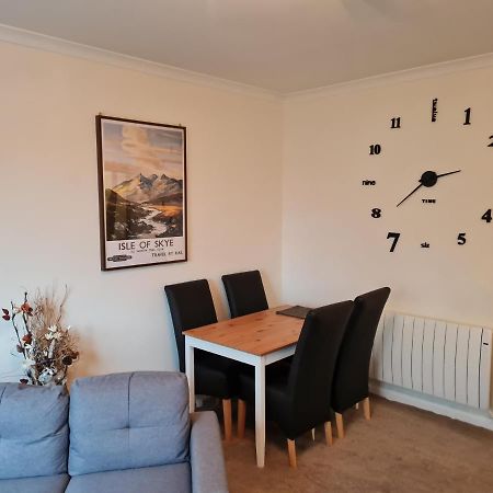 פורטרי Modern Spacious Central Apartment מראה חיצוני תמונה